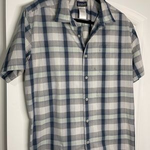 Men's Patagonia Organic Cotton Plaid Button Up short Sleeve Dress Shirt L